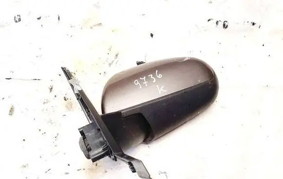 Mitsubishi Colt Front door electric wing mirror 23263627 e9014259