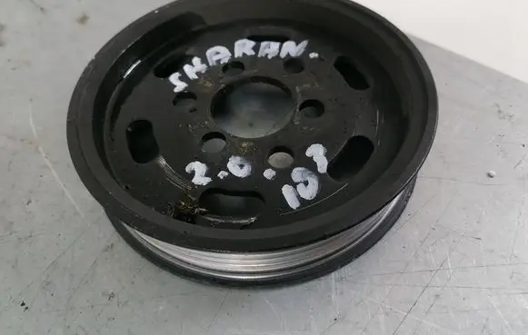 Volkswagen Sharan Power steering pump pulley 038145255B