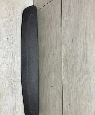 Renault Clio V Tailgate trim 909046254r