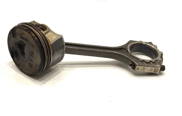 KIA Xceed Piston with connecting rod