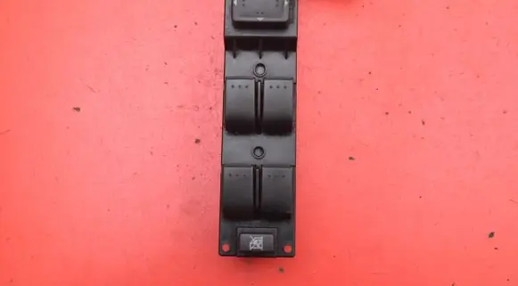 Mazda 6 Electric window control switch
