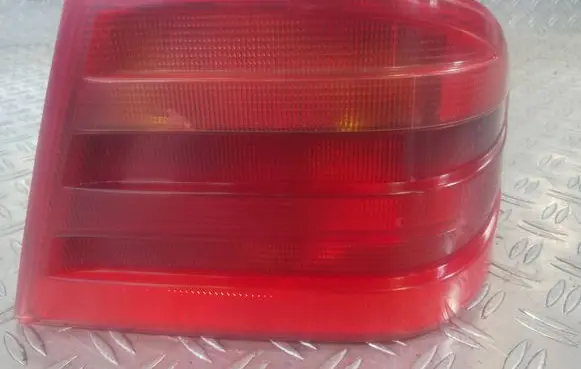 Mercedes-Benz E W210 Rear/tail lights A2108204464 197202