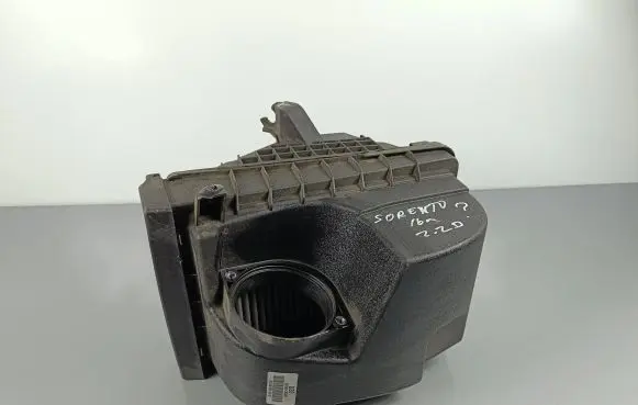 KIA Sorento Air filter box 28110C5300