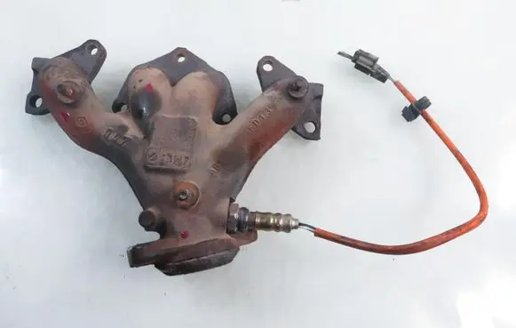Dacia Logan I Exhaust manifold