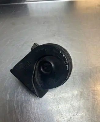 Volkswagen PASSAT B6 Horn signal A046522