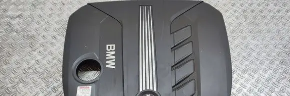 BMW 5 F10 F11 Engine cover (trim) 13717802847