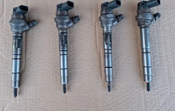 Seat Altea Fuel injector 