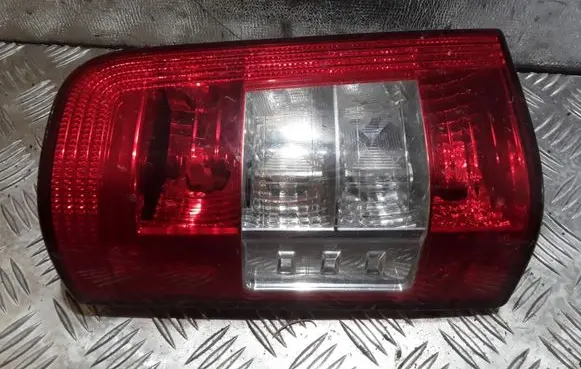 Peugeot Partner Rear/tail lights 9657977080