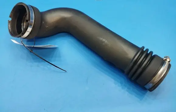 Mercedes-Benz S W220 Air intake hose/pipe A6280980101