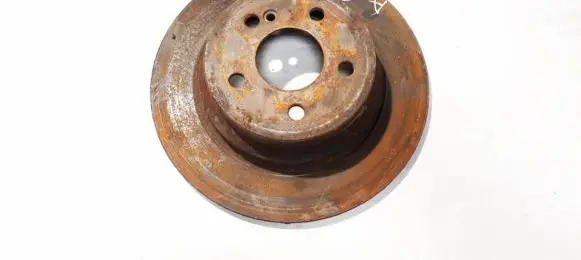 Mercedes-Benz E W212 Rear brake disc neventiliuojamas