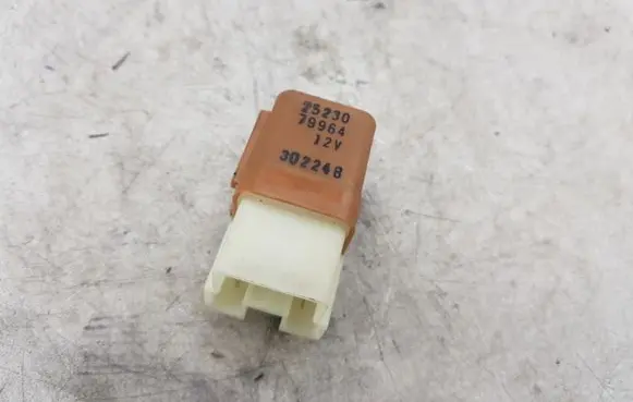 Nissan X-Trail T30 Other relay 2523079964 30224B