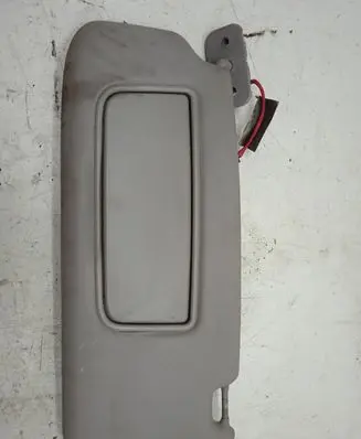 Volvo V50 Sun visor