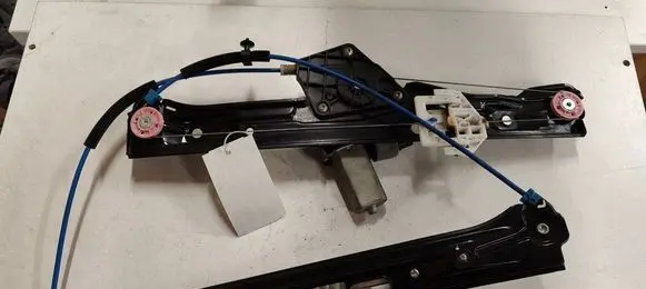 BMW 3 F30 F35 F31 Front door window regulator with motor 71019003 19995YY0625