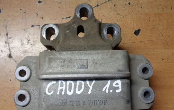Volkswagen Caddy Gearbox mount 1K0199555