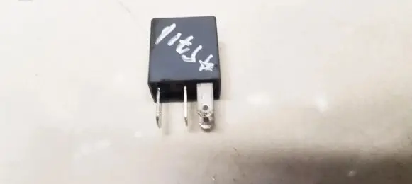 KIA Carnival Other relay 0K55267740 YGH2