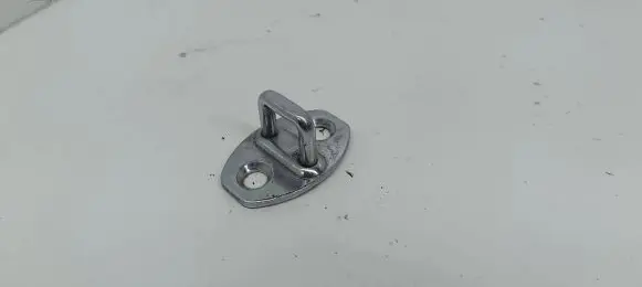 Volkswagen Multivan T5 Rear door lock loop/hook striker 3b0837033ag