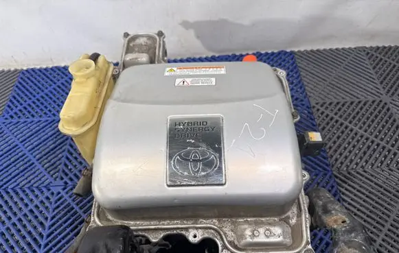 Toyota Prius (XW20) Voltage converter inverter G920047111 SA27WM100