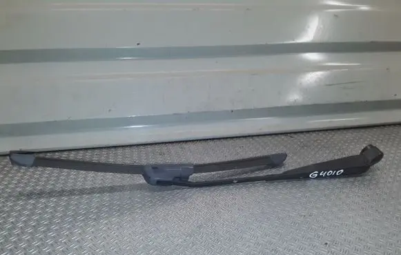 Toyota Prius (XW20) Rear wiper blade 