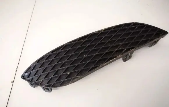 Opel Astra H Front bumper lower grill 13225763 375768702