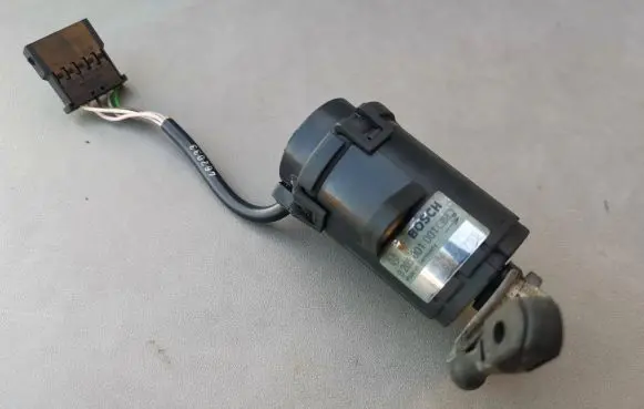 Audi 100 S4 C4 Accelerator pedal position sensor 046907475B 0205001001 443721759C