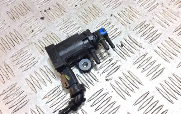 Ford Kuga II Turbo solenoid valve 9808206880