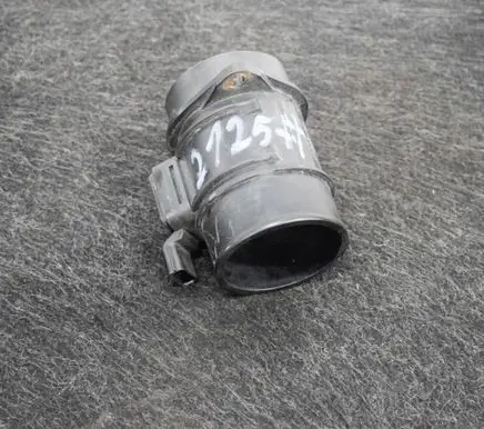 Renault Megane III Mass air flow meter 8200682558
