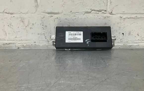 BMW 5 E60 E61 Suspension control unit/module 6783986 00109135 00401804B2