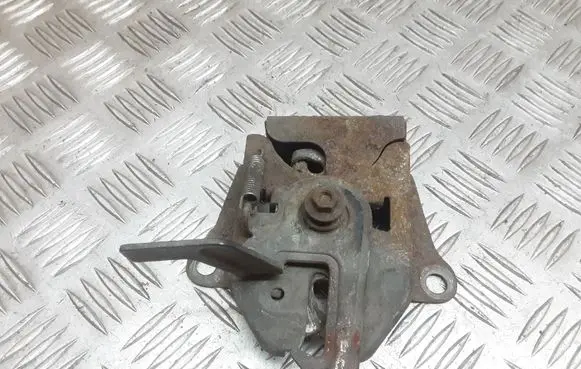 Mazda 626 Engine bonnet/hood lock/catch