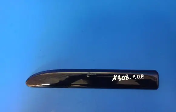 Jaguar XJ X308 Fender trim (molding) HNA5704AAXXX HNA5704AAXXXPURGF20