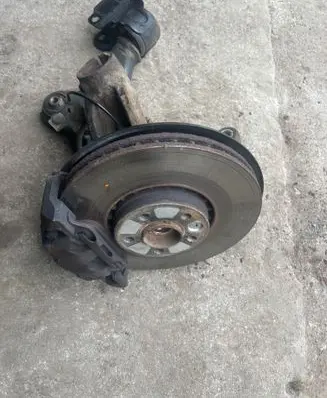 Volvo XC60 Front wheel hub spindle knuckle