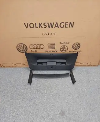 Volkswagen Golf VII Tailgate trim 5G6867605E 5G6867715B 5G6867713C