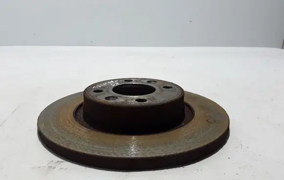 Renault Twingo II Front brake disc 8201464598