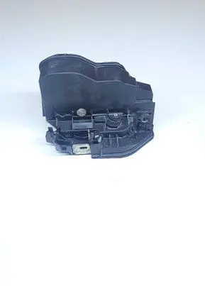 BMW 5 E60 E61 Front door lock 7154619