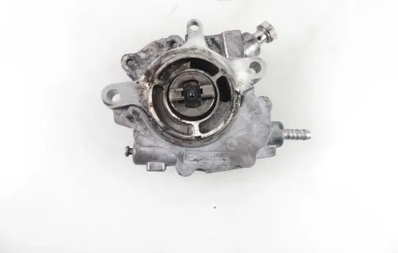 Volkswagen Touareg I Vacuum pump 07Z127025F