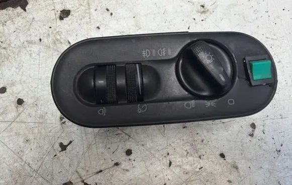 Volkswagen Sharan Light switch 7M1941531E