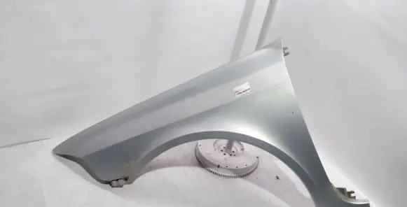 Renault Laguna II Fender 8200295803