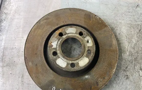 Audi A4 S4 B6 8E 8H Front brake disc
