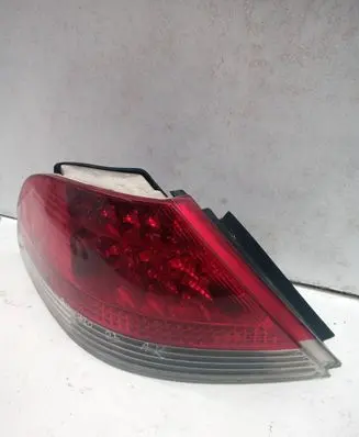 BMW 7 E65 E66 Rear/tail lights 011237011238