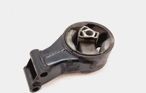 Chevrolet Orlando Engine mount bracket 13248630 21080175