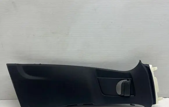 Volvo S60 (B) pillar trim (top) 31479219 156172671