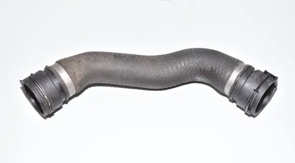 BMW 5 E39 Engine coolant pipe/hose 2248865