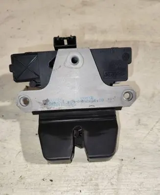 Ford Focus Tailgate/trunk/boot lock/catch/latch 3m51r442a66 131706
