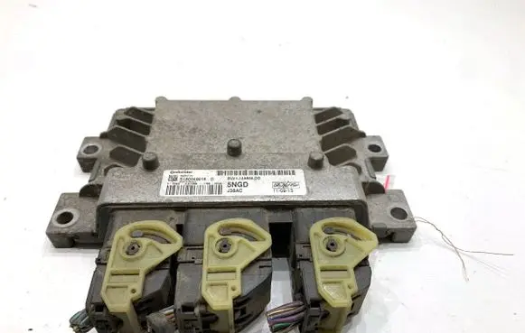 Ford Fiesta Engine control unit/module ECU BV2112A650DD