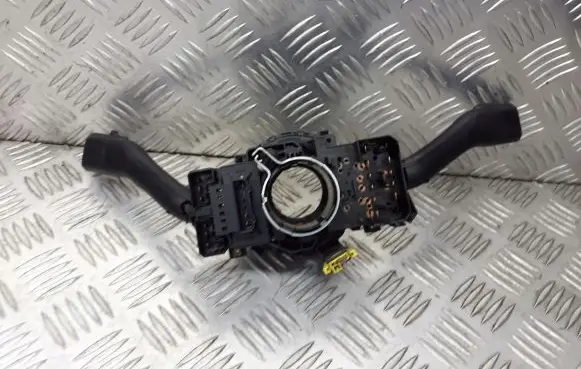Skoda Fabia Mk1 (6Y) Headlight wiper switch 8L0953513G