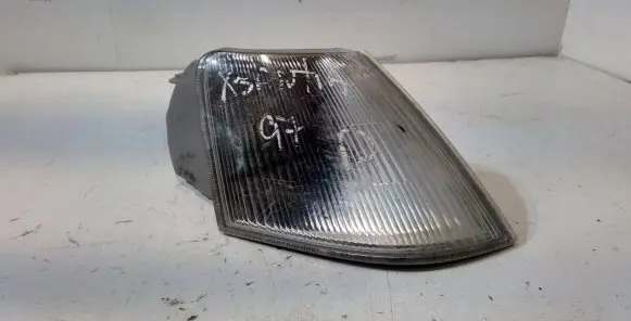 Citroen Xantia Front indicator light