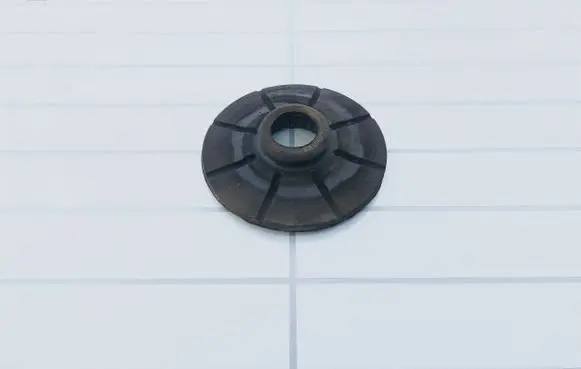 Opel Insignia A Rear coil spring rubber mount 9053849696