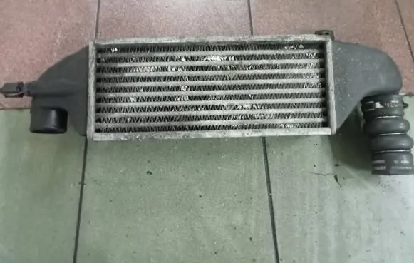 Ford Focus Intercooler radiator XS4Q9L440BD