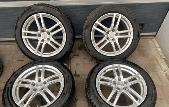 R18 alloy rim