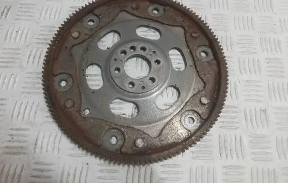 Peugeot 5008 II Flywheel 9815382880