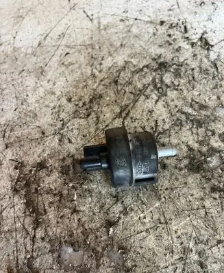Valve vacuum